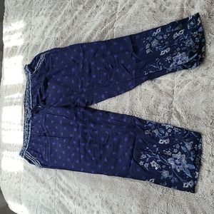 Old Navy Soft Pant. Size small.